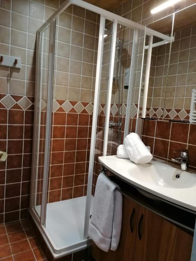 פרלוניאן-לה-ונואז Hotel L'Edelweiss מראה חיצוני תמונה